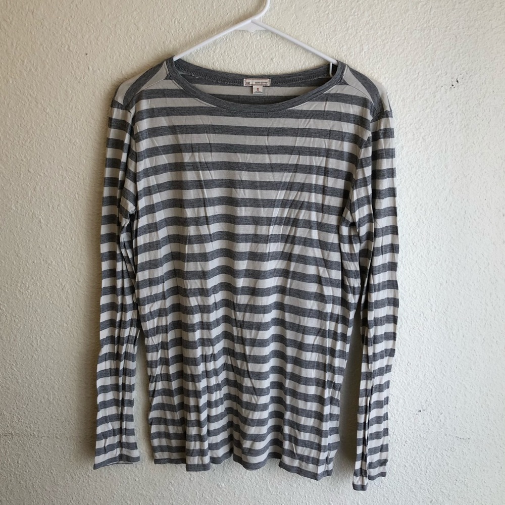 GAP *TALL* Long Sleeve Tee